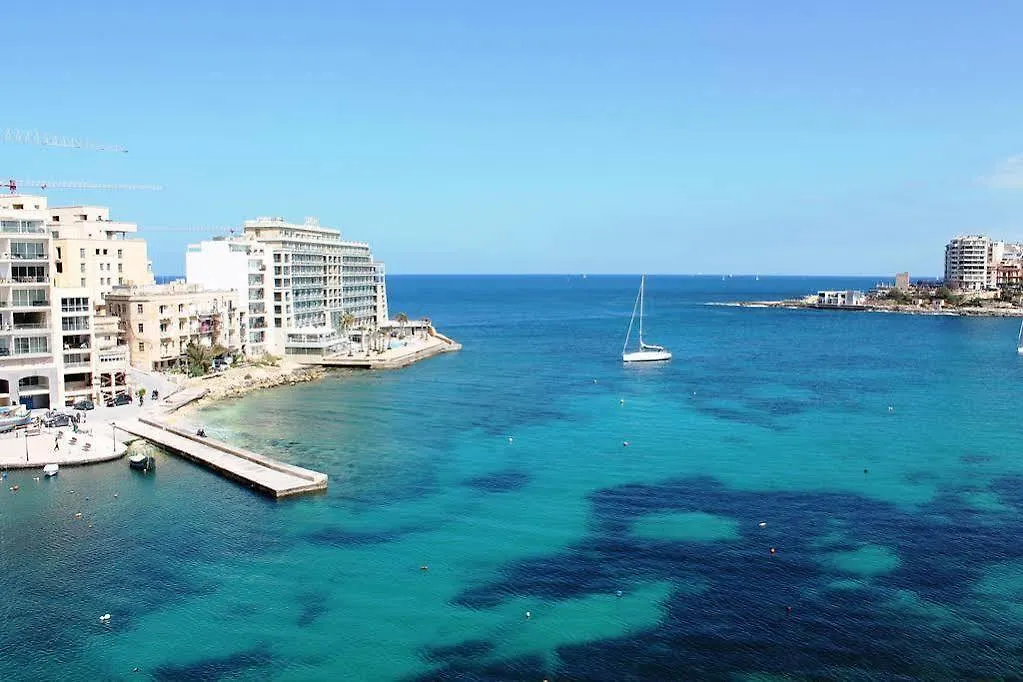 Spinola Bay Top Floor Seafront 3 Bedroom Apartment With Panoramic Sea Views - By Getawaysmalta Saint Julian's